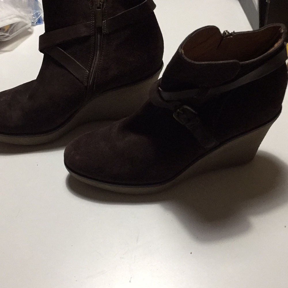 Garnet hill wedge suede ankle boots 40 (9) - Picture 4 of 12